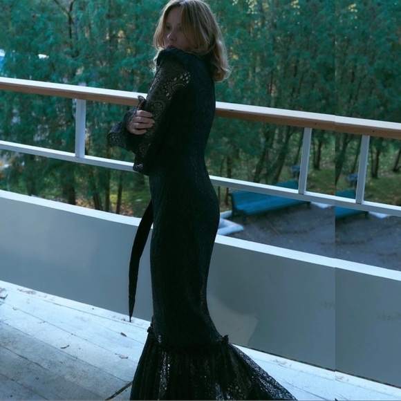 The Vampire's Wife X H&M The Night Whisperer Black Lace Dress 🖤 - Picture 6 of 17